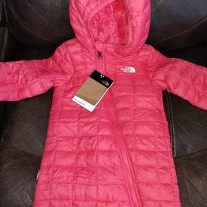 Baby snow suit 12 to 18 mths